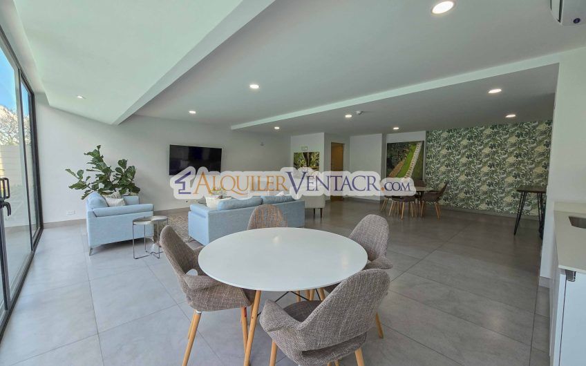 Para estrenar! Lujoso apartamento con vista en Escazú Centro