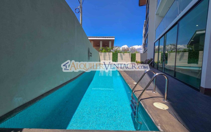 Para estrenar! Lujoso apartamento con vista en Escazú Centro
