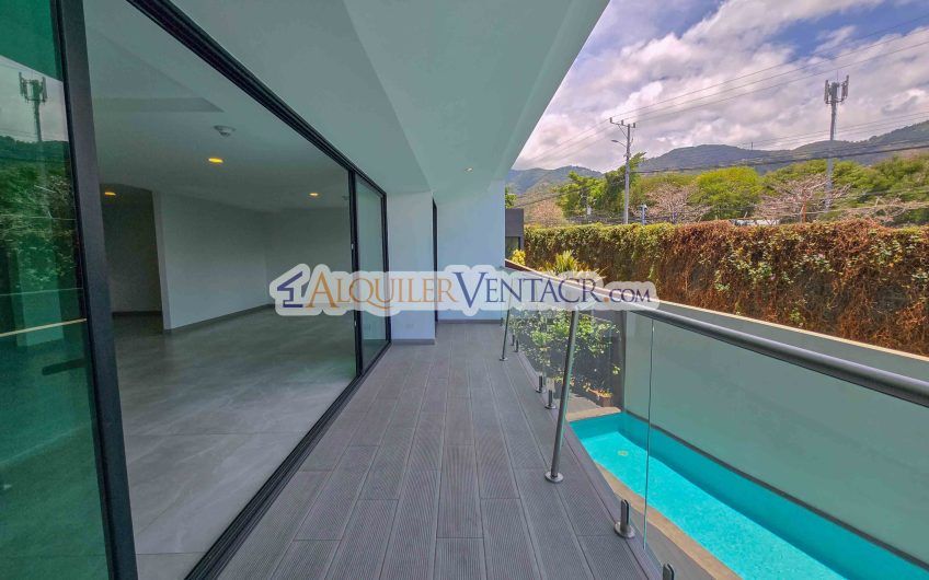 Para estrenar! Lujoso apartamento con vista en Escazú Centro