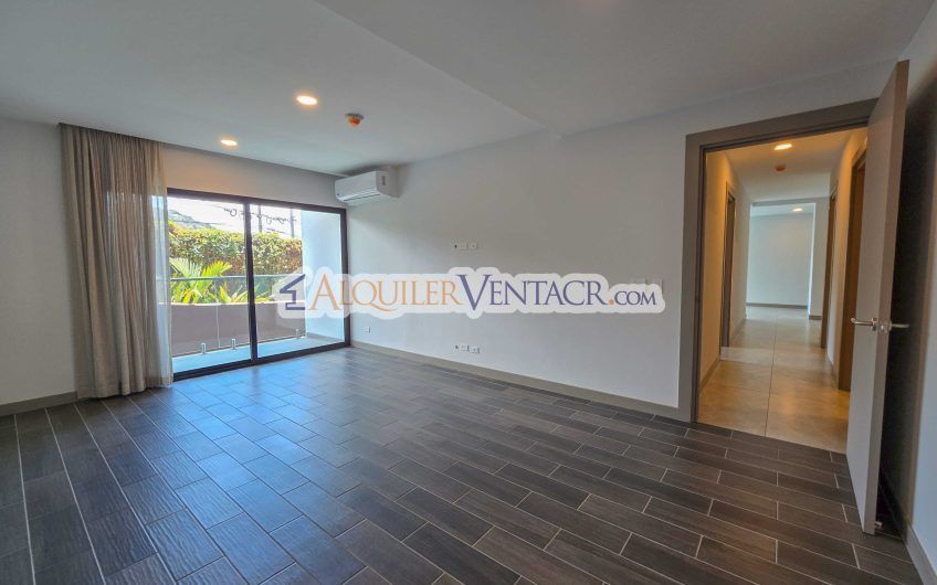 Para estrenar! Lujoso apartamento con vista en Escazú Centro
