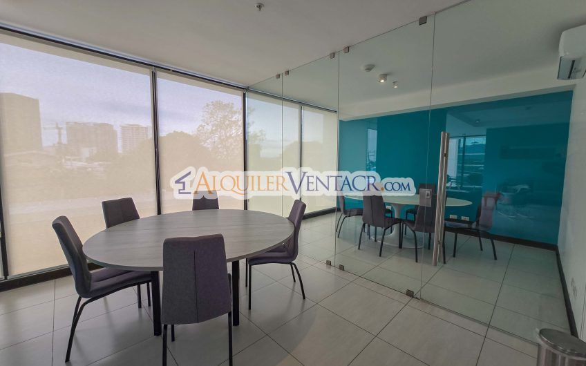 Apartamento amueblado con servicios incluidos en Torre Rohrmoser Sabana