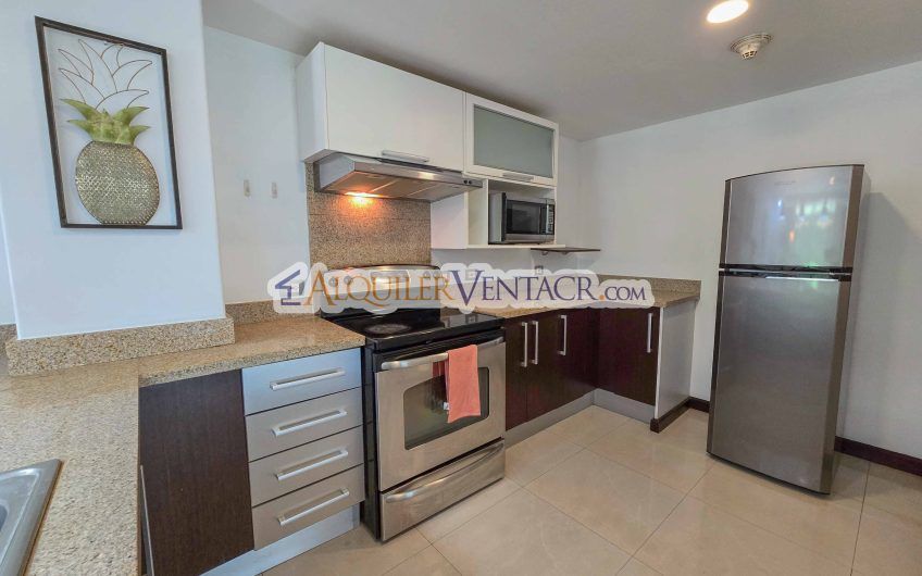 Apartamento amueblado con jardín en Guachipelín Escazú