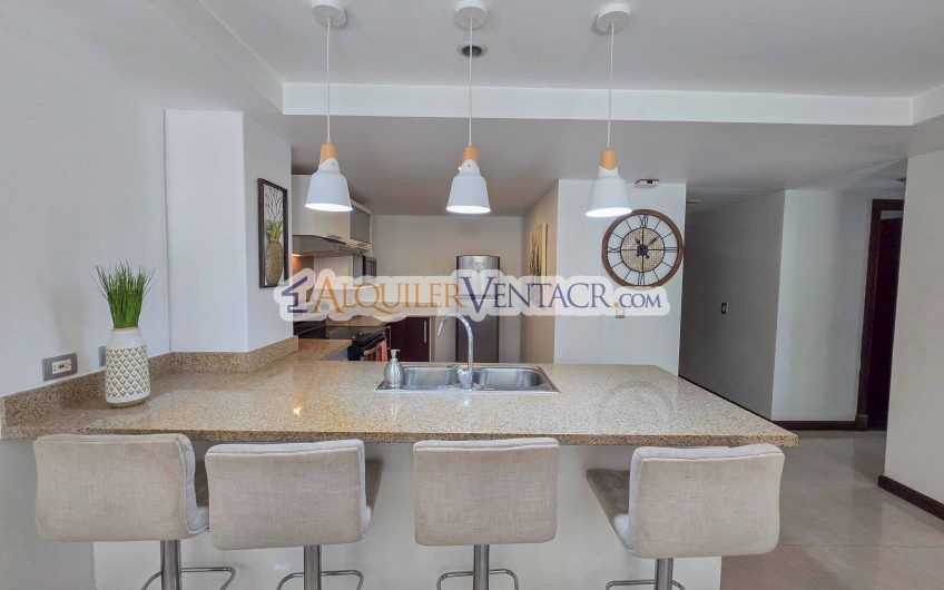 Apartamento amueblado con jardín en Guachipelín Escazú
