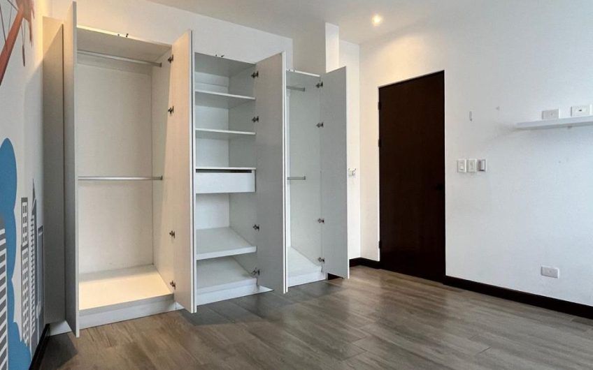 Moderna casa en Condominio Lusso Santa Ana Pozos
