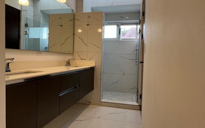 Moderna casa en Condominio Lusso Santa Ana Pozos