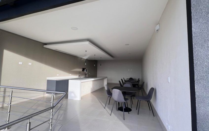 Penthouse con espectaculares vistas en Alto Las Palomas Santa Ana