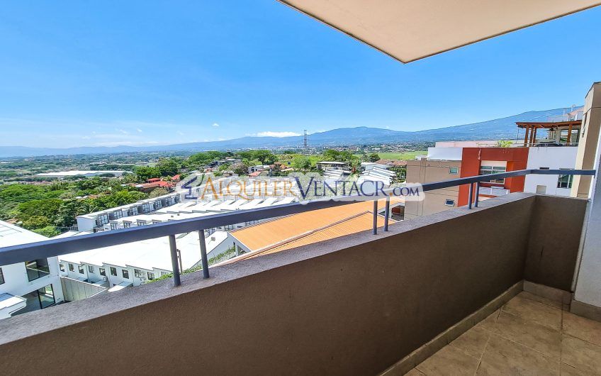 Penthouse amueblado de 2 habit. con vista en Guachipelín Escazú