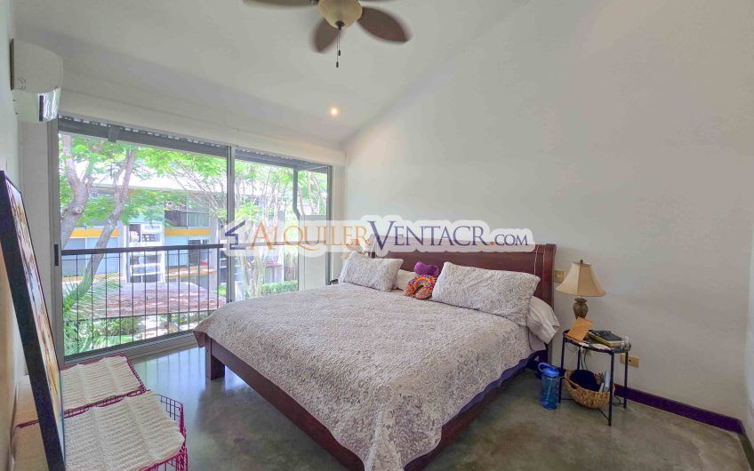 Condo amueblado estilo Loft en Santa Ana Centro x La Cruz Roja