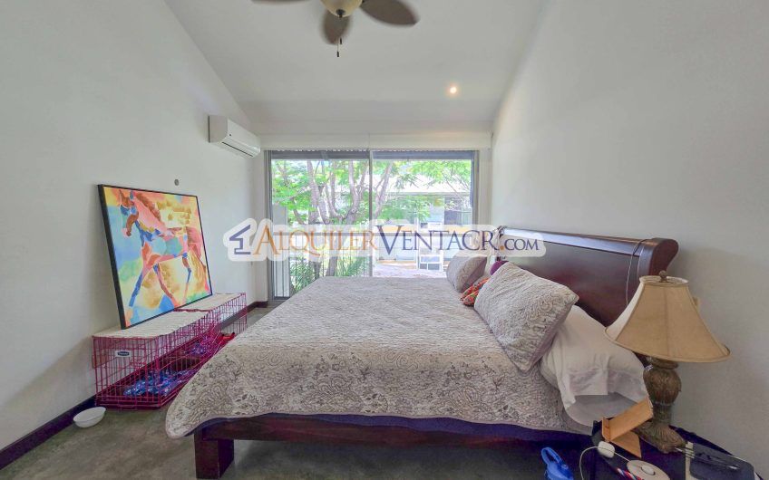 Condo amueblado estilo Loft en Santa Ana Centro x La Cruz Roja