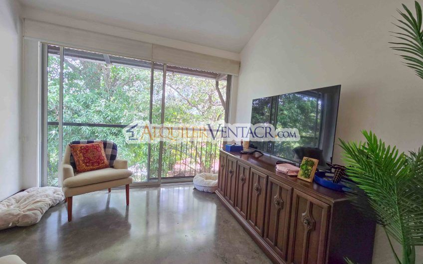 Condo amueblado estilo Loft en Santa Ana Centro x La Cruz Roja
