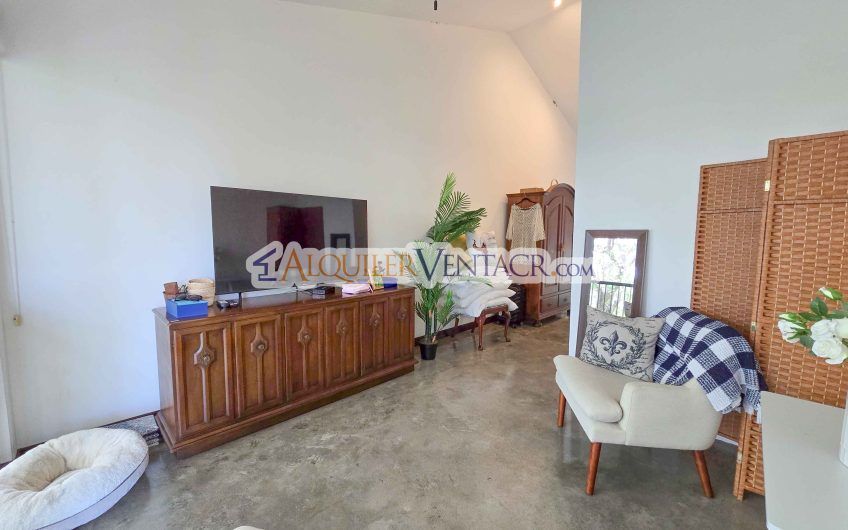 Condo amueblado estilo Loft en Santa Ana Centro x La Cruz Roja