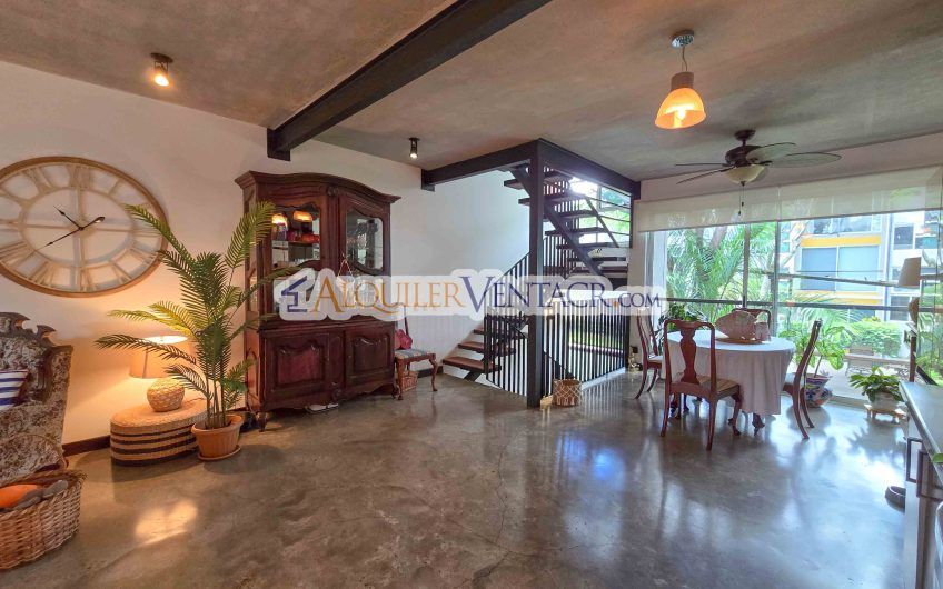 Condo amueblado estilo Loft en Santa Ana Centro x La Cruz Roja