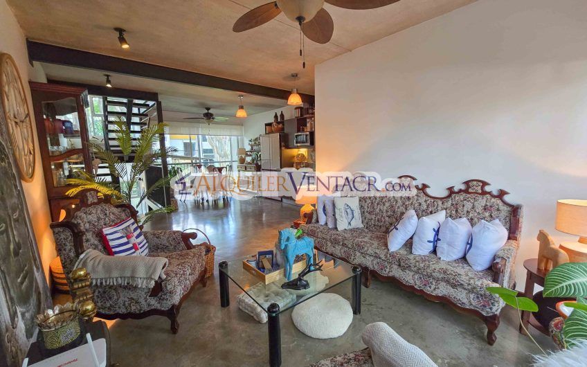 Condo amueblado estilo Loft en Santa Ana Centro x La Cruz Roja