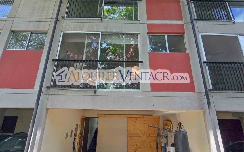 Condo amueblado estilo Loft en Santa Ana Centro x La Cruz Roja