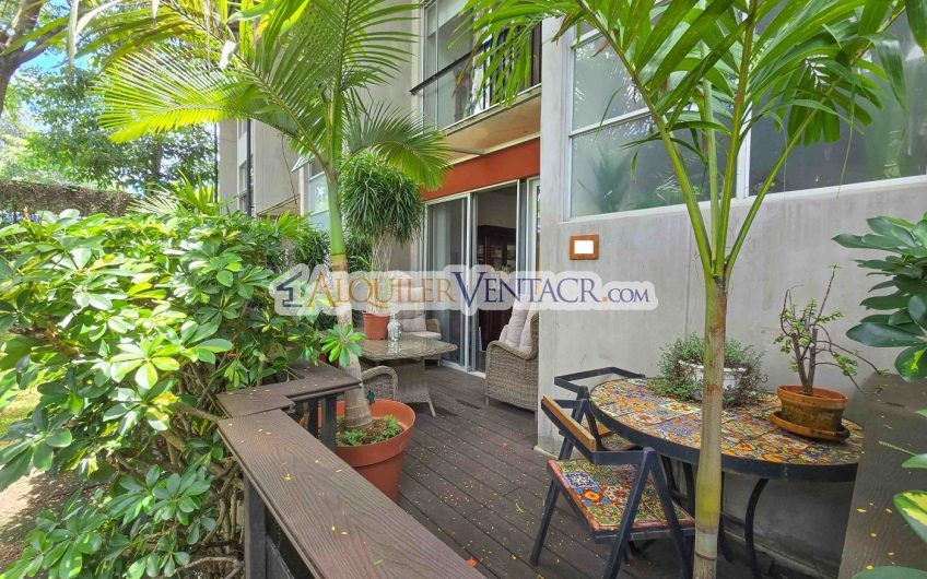 Condo amueblado estilo Loft en Santa Ana Centro x La Cruz Roja