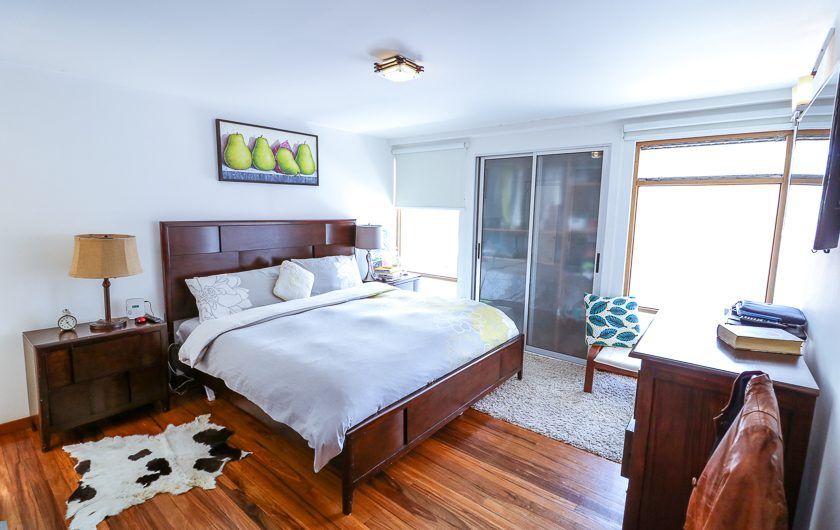 Casa de 370 m2 con 561 m2 lote en Residencial en San Rafael Escazú