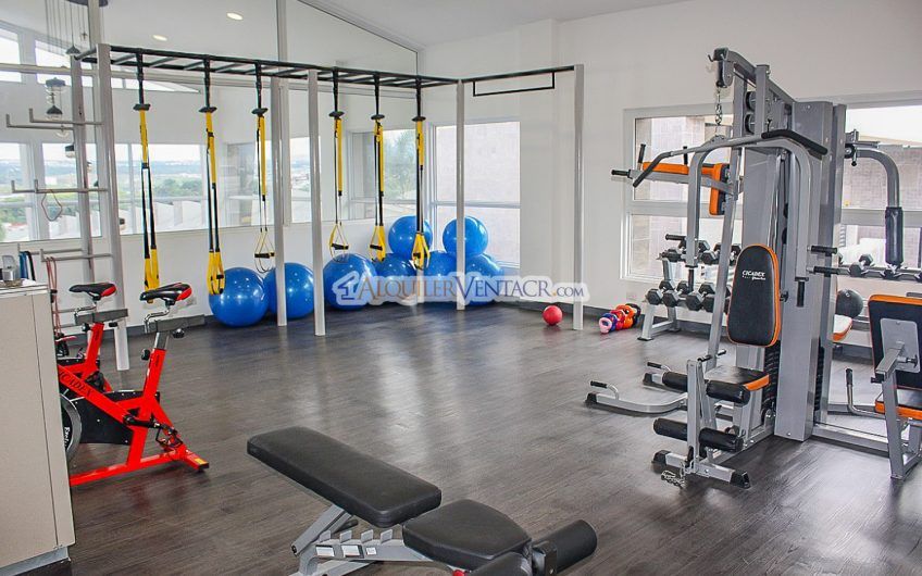 Condo amueblado con jardín en Río Palma Guachipelín Escazú!