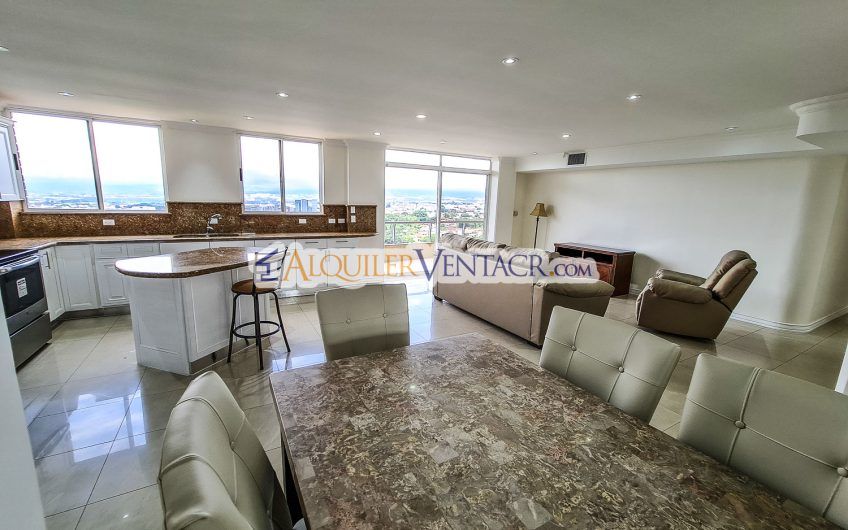 Apartamento amueblado de 3 habit. con vista en San Rafael Escazú