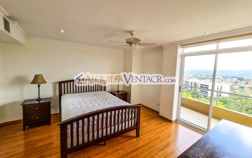 Apartamento amueblado de 3 habit. con vista en San Rafael Escazú