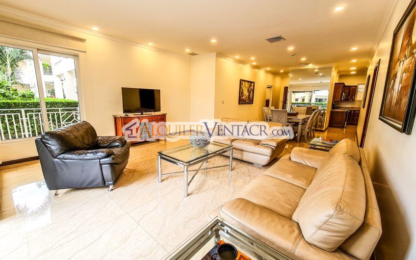 Apartamento amueblado de 3 habit. con terraza en San Rafael Escazú
