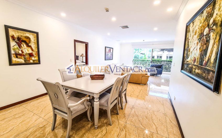 Apartamento amueblado de 3 habit. con terraza en San Rafael Escazú