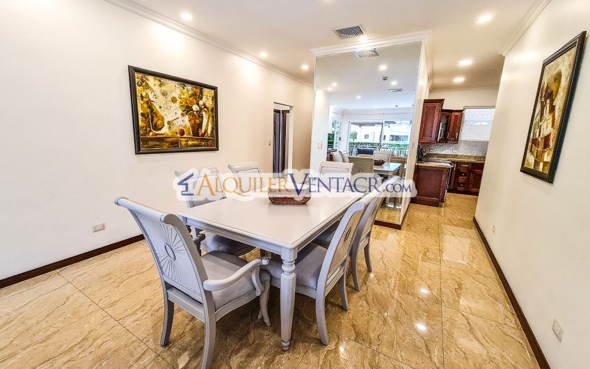Apartamento amueblado de 3 habit. con terraza en San Rafael Escazú