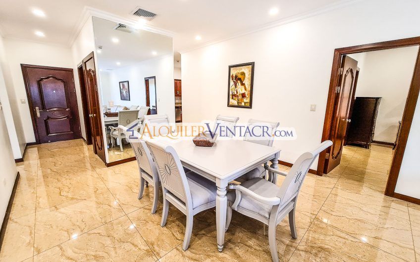 Apartamento amueblado de 3 habit. con terraza en San Rafael Escazú