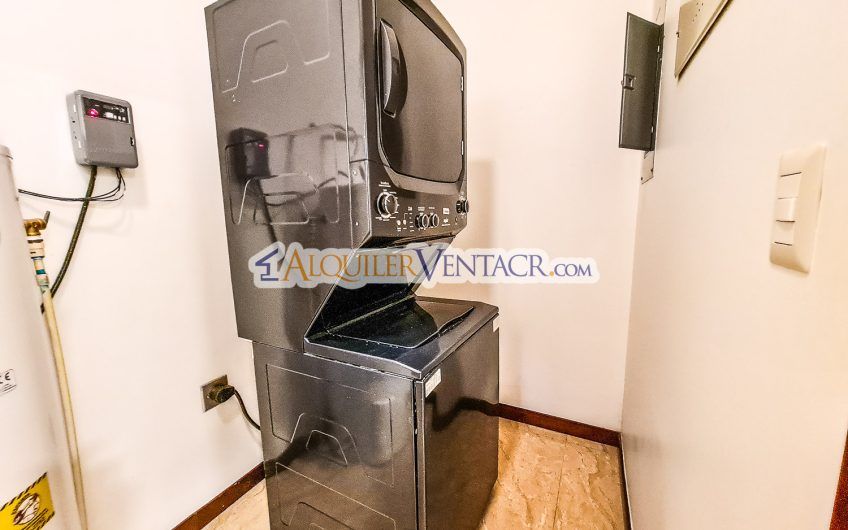 Apartamento amueblado de 3 habit. con terraza en San Rafael Escazú