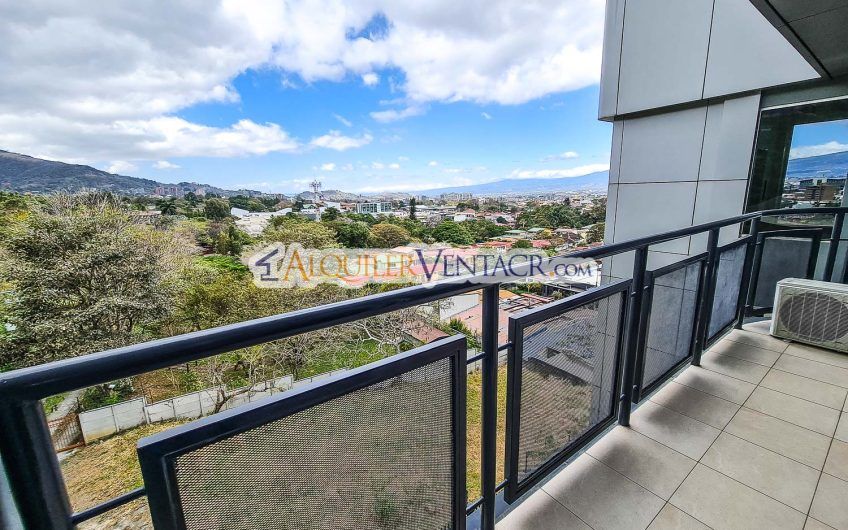 Penthouse de 150 m2 con vista y línea blanca en San Rafael Escazú
