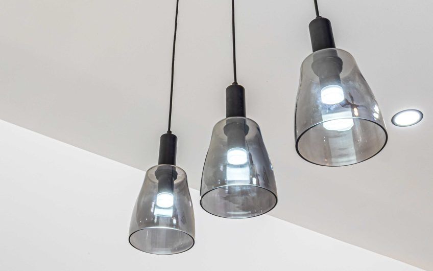 Propiedad con 2 casas de un solo nivel con piscina privada al norte de Dominical Puntarenas