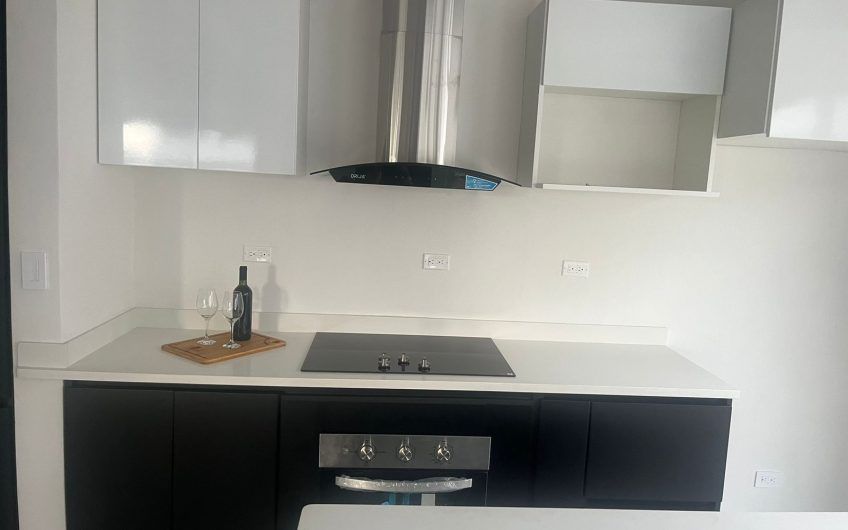 Condo moderno con jardín en Brasil de Mora Santa Ana