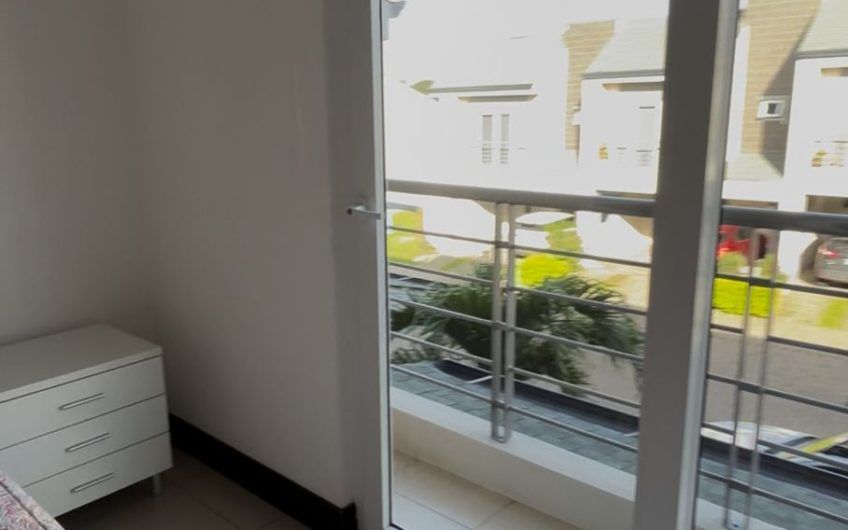 Condo amueblado con jardín en Río Palma Guachipelín Escazú!