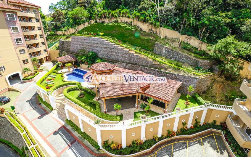 Apartamento amueblado de 3 habit. con vista en San Rafael Escazú