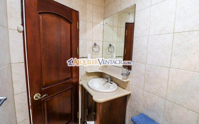 Apartamento amueblado en San Rafael de Escazú