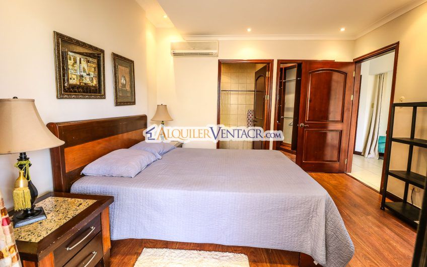 Apartamento amueblado en San Rafael de Escazú