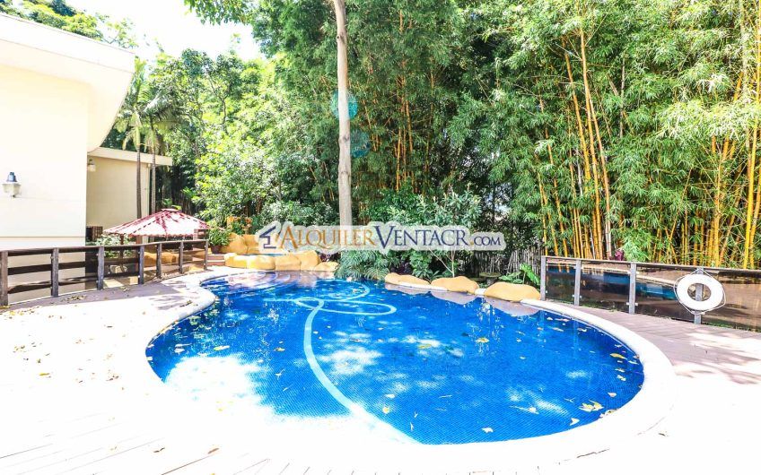 Apartamento amueblado en San Rafael de Escazú