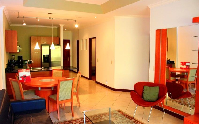 Apartamento amueblado de 1 habit. + 1 studio en San Rafael Escazú