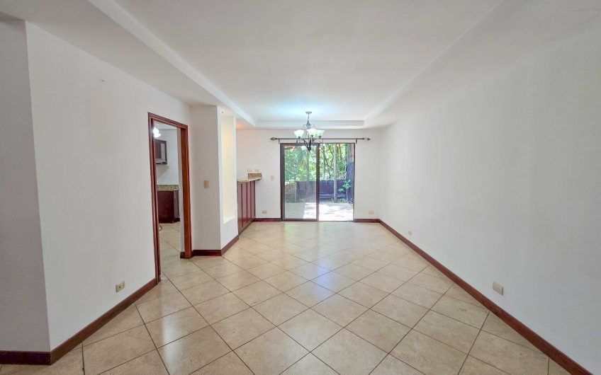 Condo estilo Mediterráneo en Brasil de Mora Santa Ana