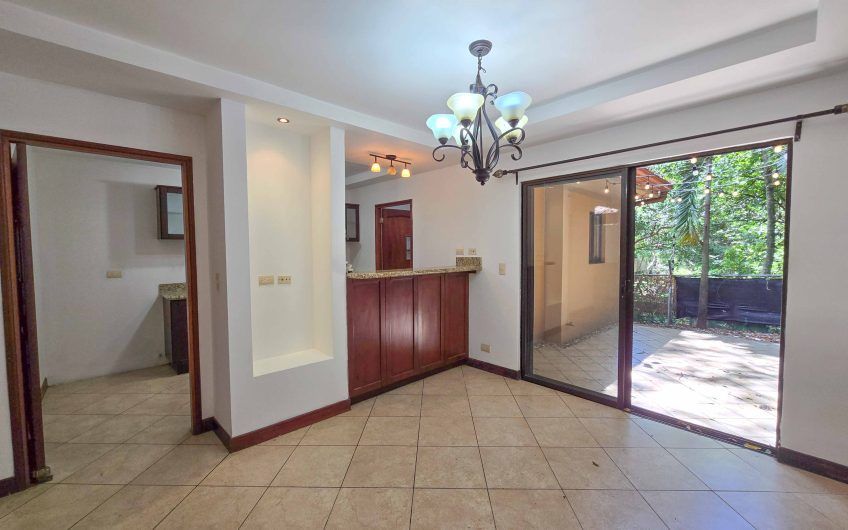 Condo estilo Mediterráneo en Brasil de Mora Santa Ana