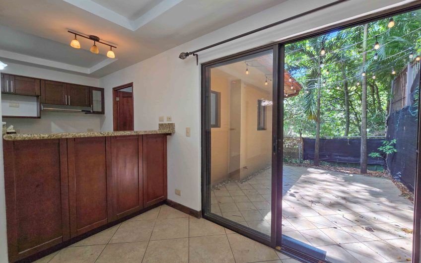 Condo estilo Mediterráneo en Brasil de Mora Santa Ana