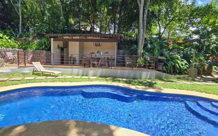 Condo estilo Mediterráneo en Brasil de Mora Santa Ana