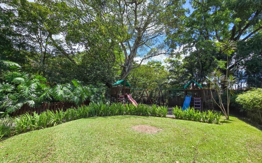 Condo estilo Mediterráneo en Brasil de Mora Santa Ana