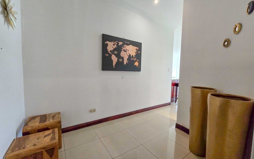 Riverside San Rafael Escazú! Apartamento amueblado con vista