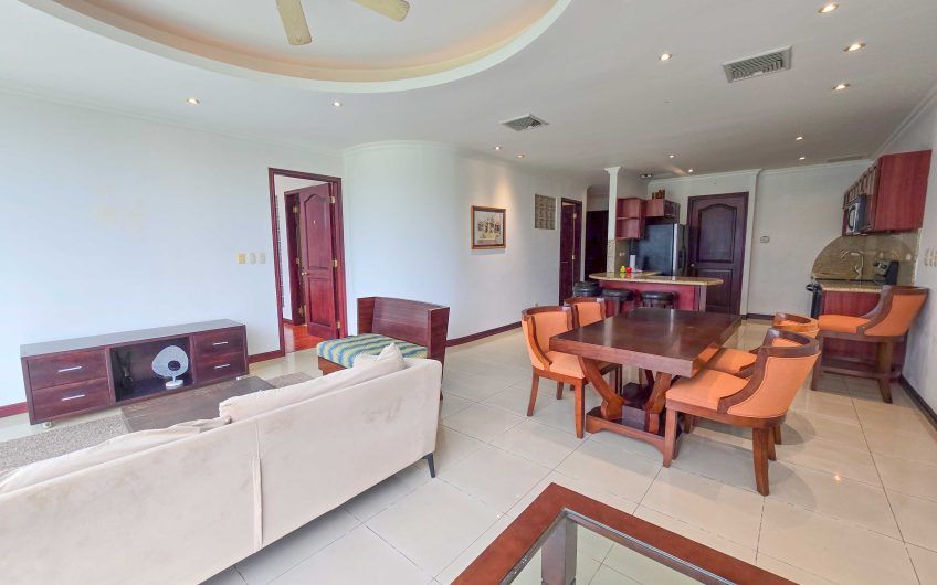 Riverside San Rafael Escazú! Apartamento amueblado con vista