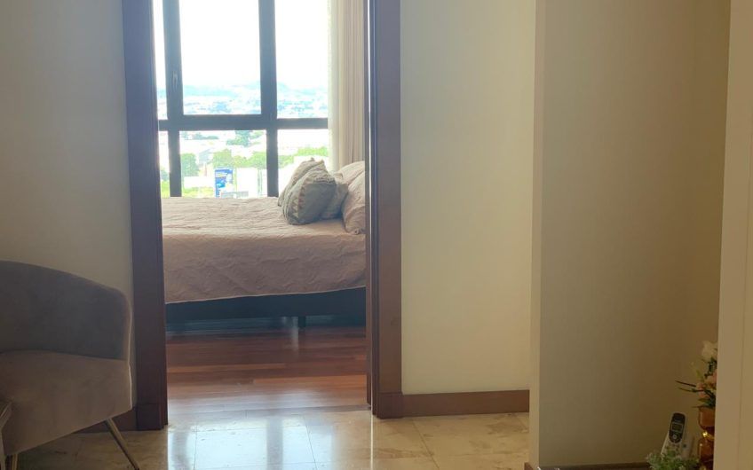 Metropolitan Tower Sabana! Lujoso apartamento amueblado con vista