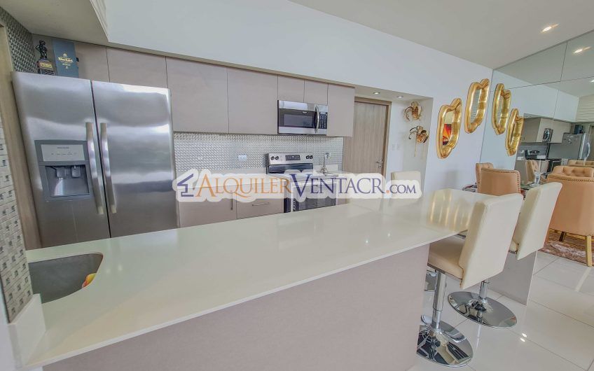 Lujoso Penthouse con vista en torre Paradisus Rohrmoser Pavas