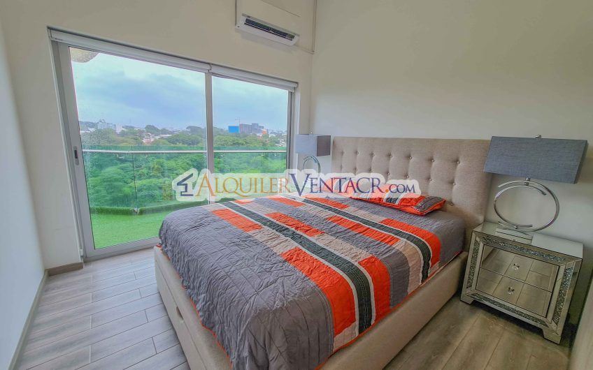 Lujoso Penthouse con vista en torre Paradisus Rohrmoser Pavas