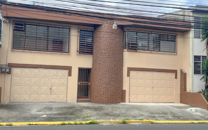 Apartamento de 2 habit. en Sabana Sur x Torre Universal