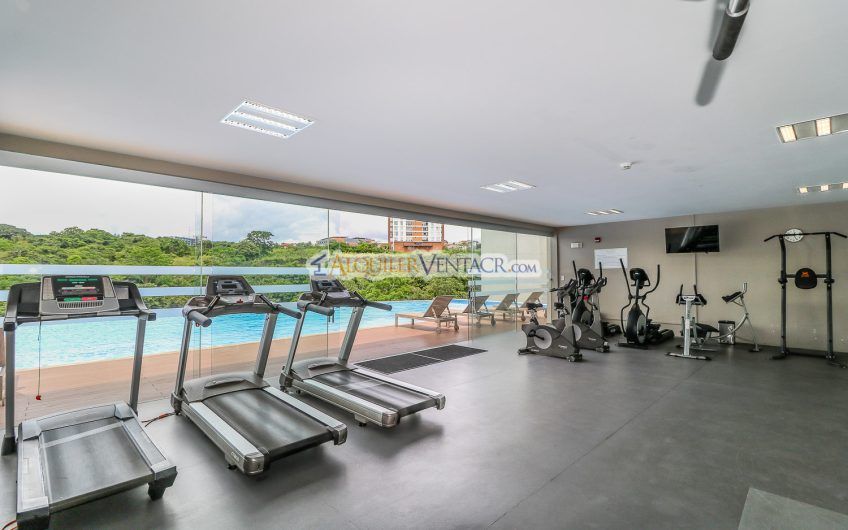 Lujoso Penthouse con vista en torre Paradisus Rohrmoser Pavas