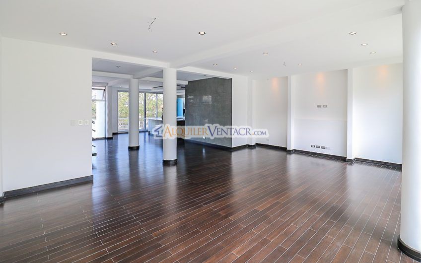 Condo de 503 m2 con vista en Guachipelín Escazú x Distrito 4